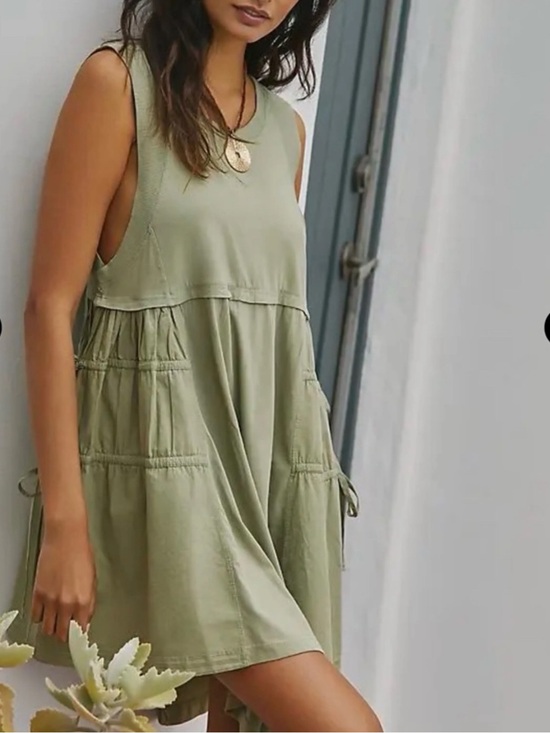 Anthropologie Dresses & Skirts - Anthropologie light green tiered sleeveless mini dress